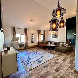 Madison , Balotesti Romania